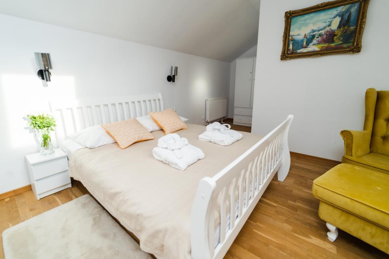Apartview Szkolna Szczyrk By Rent Like Home Bagian luar foto